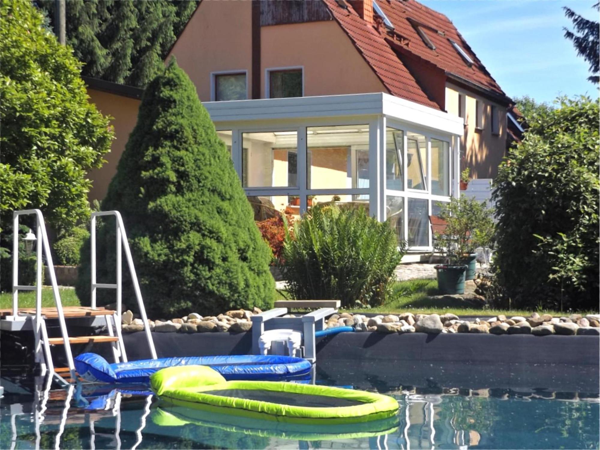 Cosy Apartment With In Pirna With Private Terrace ภายนอก รูปภาพ